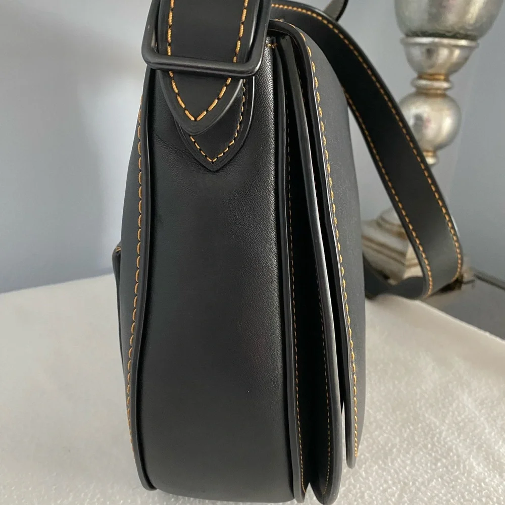 Coach 1941 Saddle Bag with contrasting stitching & matching 1941 Turnlock Wallet - Picture 16 of 16